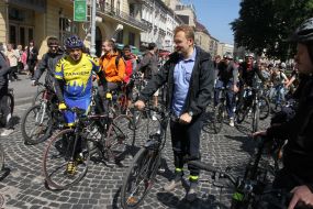 Participants of paradu "bicycle day"