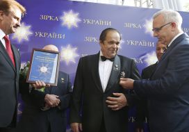 Aleksandr Popov, Anatoliy Avdievskiy and Leonid Novokhatko