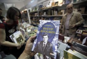 The book of Vladimir Cherednichenko "Viktor Yanukovych"