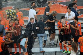 The ceremony of rewarding of players of FС "Shakhter"