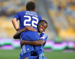 Artem Kravets and Taye Ismaila Taïwo