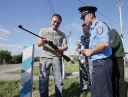 Sergey Melnichenko near the border pillar