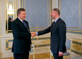 Jacek Protasiewicz and Viktor Yanukovich