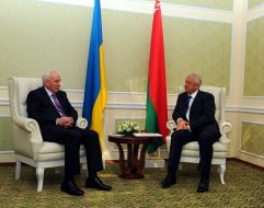 Nikolay Azarov and Mikhail Myasnikovich