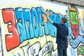 Учасник фестивалю графіті