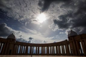 Базиліка Нотр-дам-де-ла-Пе