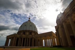 Базиліка Нотр-дам-де-ла-Пе