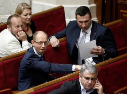 Arseniy Yatsenyuk and Vitali Klitschko