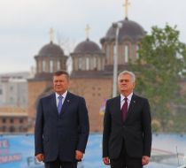 Viktor Yanukovych and Tomislav Nikolic