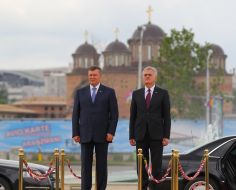 Viktor Yanukovych and Tomislav Nikolic