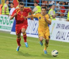 Evgeny Konoplyanka and Savo Pavicevich