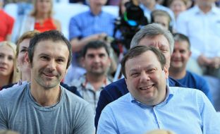 Svyatoslav Vakarchuk and Mikhail Friedman