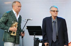 Charlie Haden and Aleksandr Lukanov