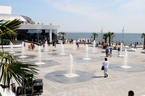 Embankment on the Lanzheron beach 