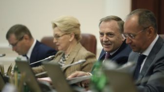 Aleksandr Vilkul, Rausa Bogatyreva and Aleksandr Lavrinovich