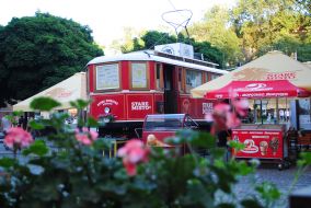 Cafe-bar "An old tram"