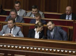 Konstantin Grishchenko, Natalya Korolevska and Sergey Arbuzov