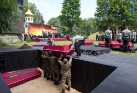 Церемония перезахоронения