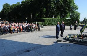 Vladimir Rybak and Nikolay Azarov