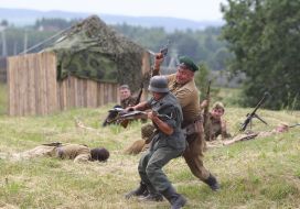 Military and historical reconstruction