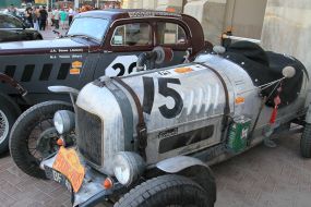 Car Party rally "Paris-Beijing 2013"