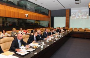 Участники заседания