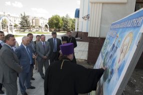 Vladimir Rybak in church