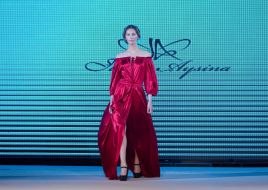 Fashion show from Julia AYSINA