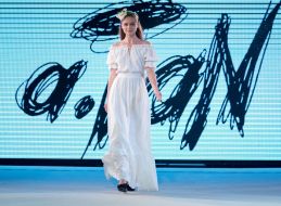 Show collections from Andre Tan