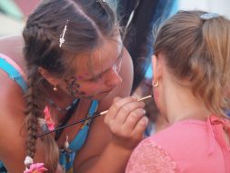 Competition of bodipeyting