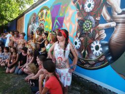 Competition of bodipeyting