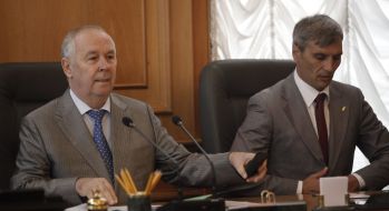 Vladimir Rybak and Ruslan Koshulinskiy