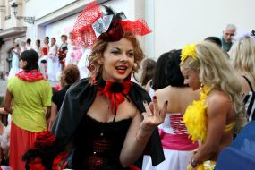 Учасниці параду наречених