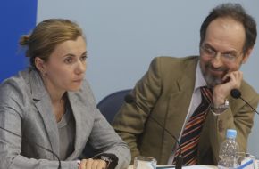 Nataliya Mikolskaya and Konstantin Krasovskiy