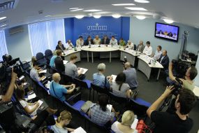 The participants of the round table