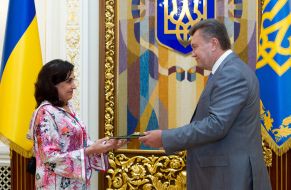 Мина Тунси и Виктор Янукович