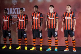 The presentation of a new form of FC "Shakhtar"