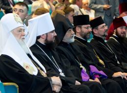 Filaret and Archbishop Grigoris Bunatiyan