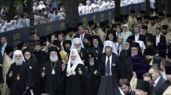 Participants of public prayer