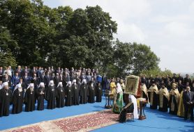 Participants of public prayer