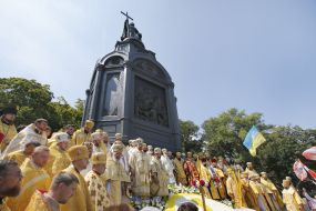 Participants of the public prayer