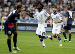 Lukman Haruna and Migel Veloso 