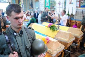 Перезахоронение останков воинов дивизии СС «Галичина»