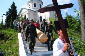 Перезахоронение останков воинов дивизии СС «Галичина»