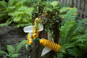 Elements of garden decor