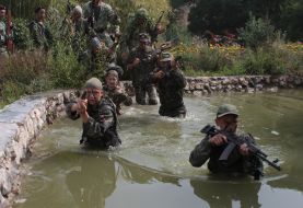 Молодые казаки