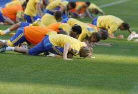 Players of the national team of Ukraine on football