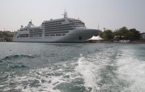 Круизный лайнер "Silver spirit"