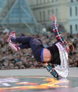 Чемпионат мира по брейкдансу Burn Battle School 2013