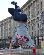 Чемпионат мира по брейкдансу Burn Battle School 2013